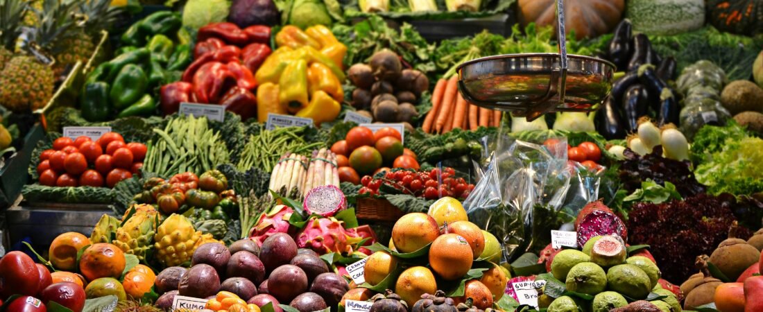 ➤ How to Save Money on Groceries Every Week (Without Coupons)