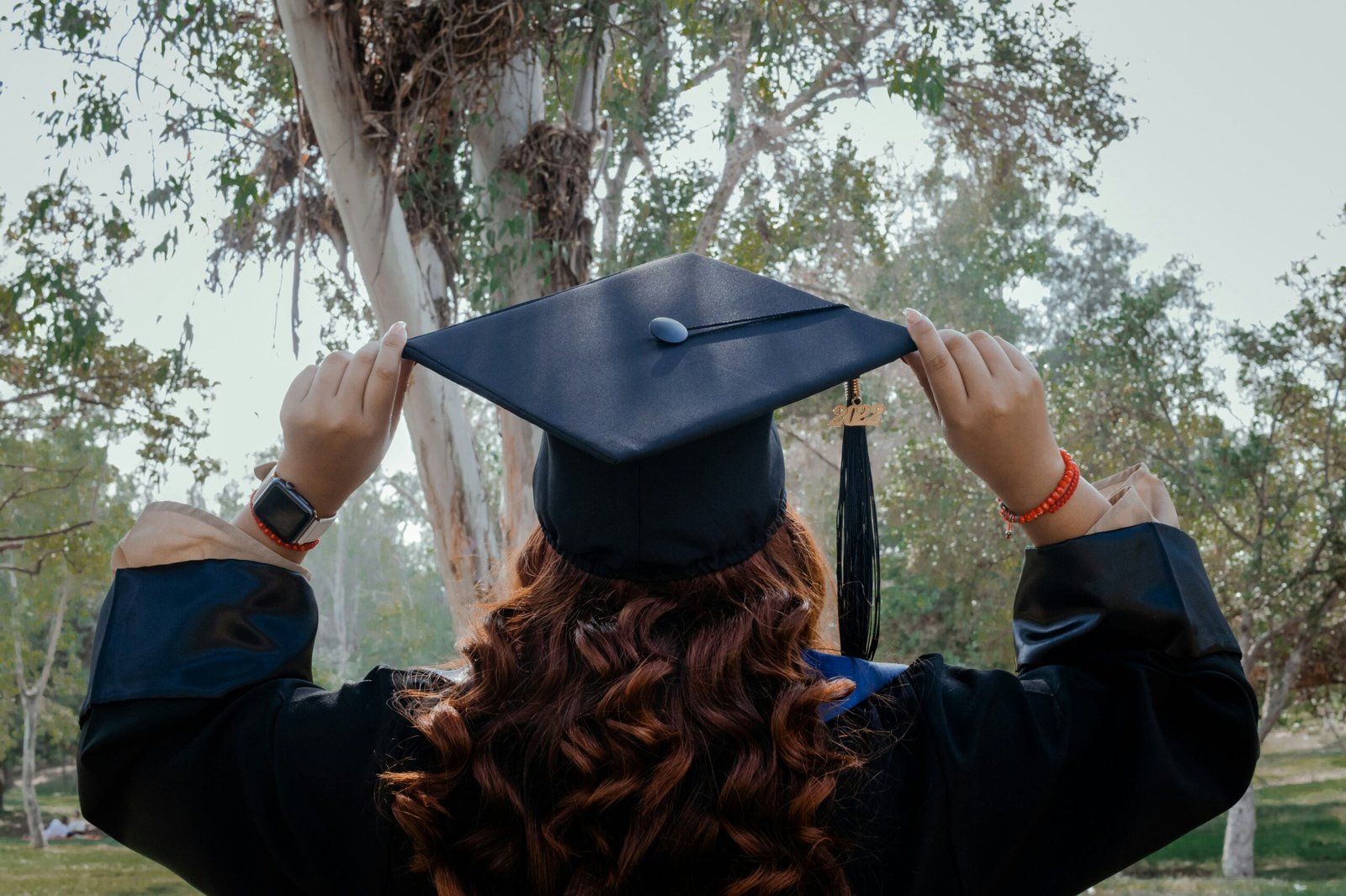 ➤ How to Pay Off Student Loans Faster on a Low Income