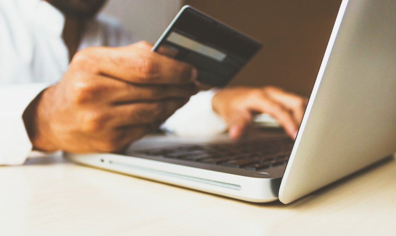 Credit score gauge showing good credit rating — credit score explained for beginners